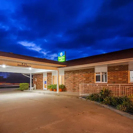 Surestay By Best Western Cameron-2