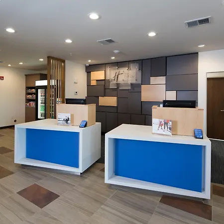 Holiday Inn Express & Suites - Michigan City By Ihg-2