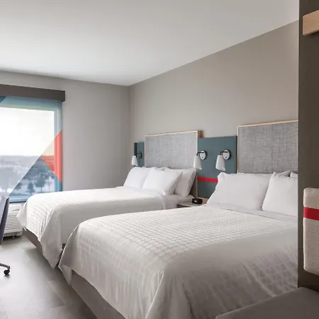 Avid Hotel Boston Logan Airport - Revere-2