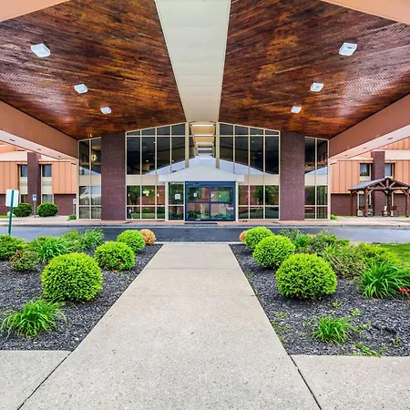 Quality Inn & Suites Florence - Cincinnati South-2