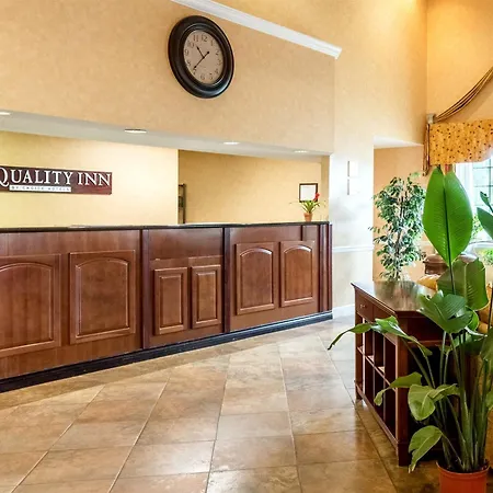 Quality Inn Ripley-2