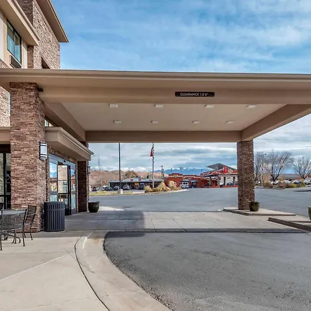 Sleep Inn & Suites Moab Near Arches National Park-3
