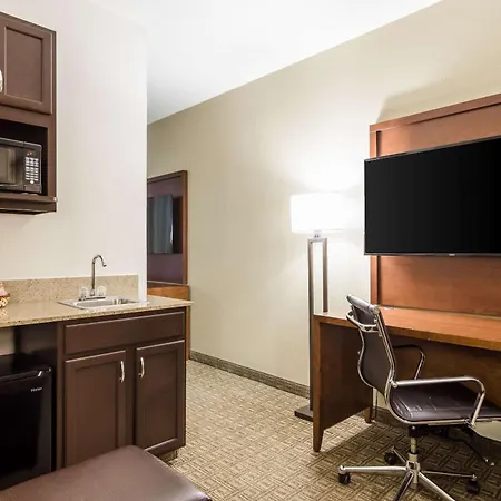 Comfort Suites Eufaula North-2