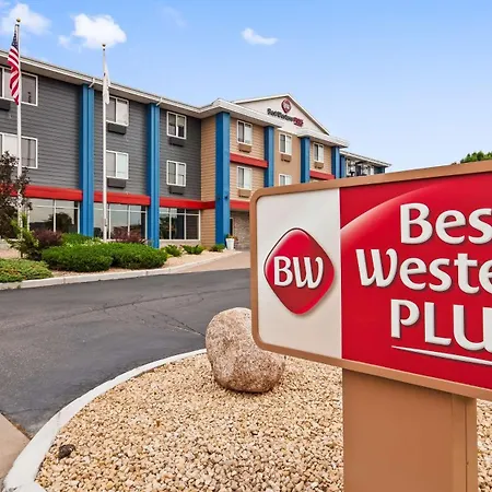 Best Western Plus Hudson I-94-3