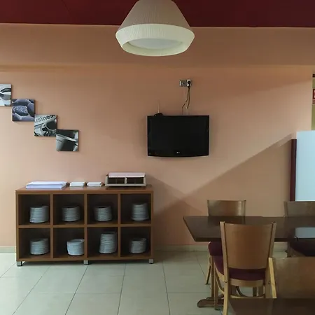 Hotel Jonquera-3