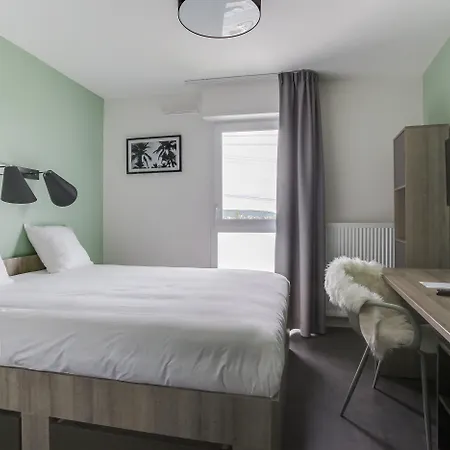 All Suites Appart Hôtel Massy Palaiseau-3