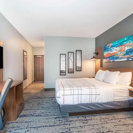 La Quinta Inn & Suites Limon By Wyndham-2