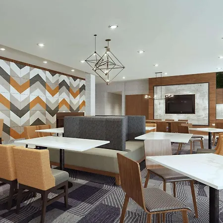 La Quinta Inn & Suites Limon By Wyndham-3
