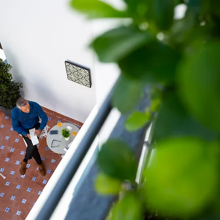 Basic Hotel Sevilla Catedral-3
