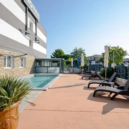 Sure Hotel By Best Western Beziers Le Monestie-3