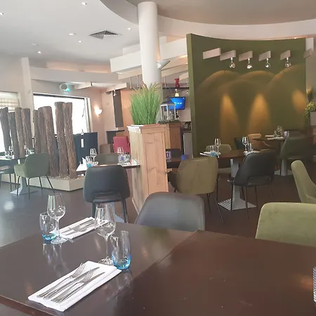 Fletcher Strandhotel Renesse-3