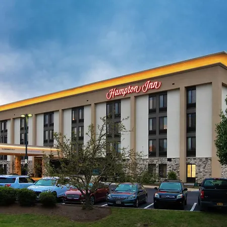 Hampton Inn Erie-South-2