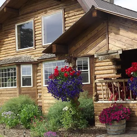 Fin And Feather Inn-2