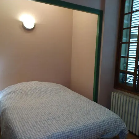 Jaubertie Guesthouse-2