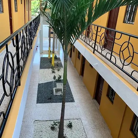 Glamour Hotel-3