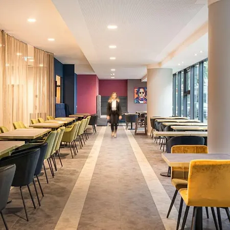 Elaya Hotel Oberhausen Ehemals Ana Living Oberhausen By Arthotel Ana-2