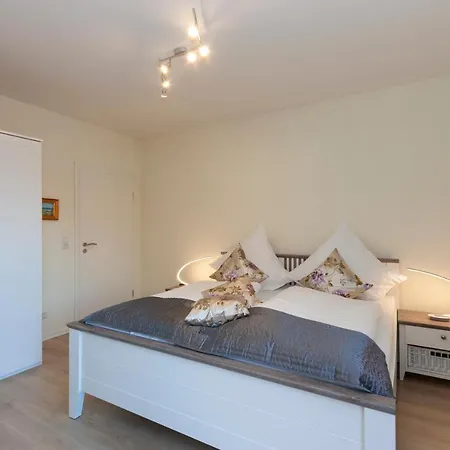 Hotel Garni Nordseerose Greetsiel-3