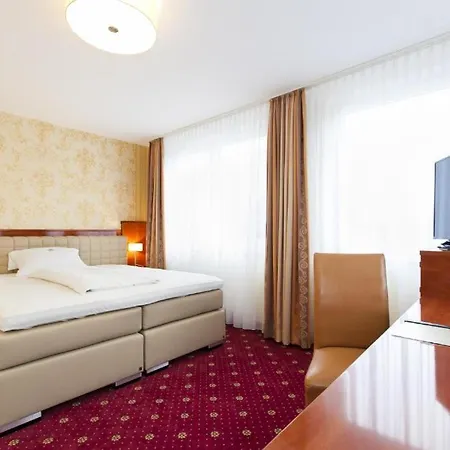Hotel am Berliner Platz-3