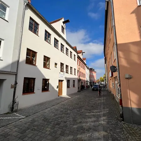 Das Fischer Boardinghouse KF-2