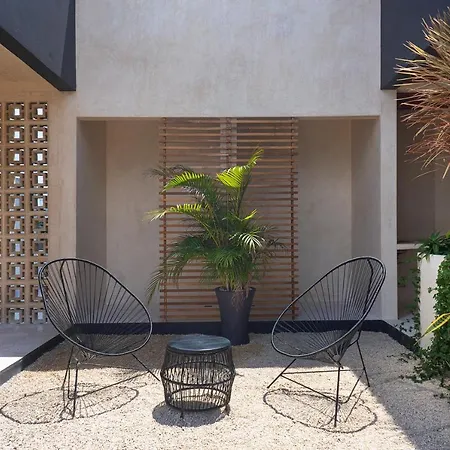 Ujo Condo Boutique-2