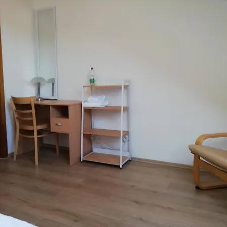 Hotel Hanseatic-garni-3