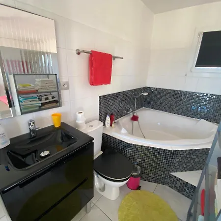 Charmante chambre avec vue mer - parking gratuit-2