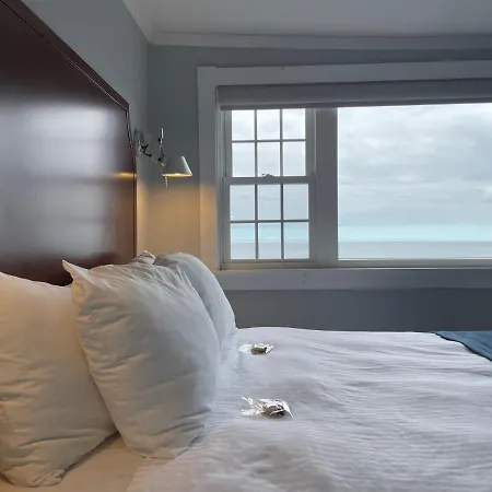 Emerson Inn By The Sea-3