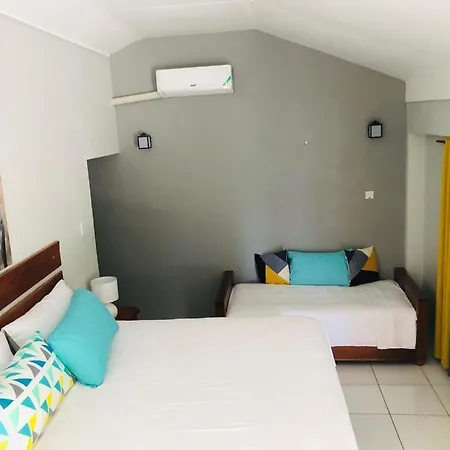 Airport Beach Hotel-2