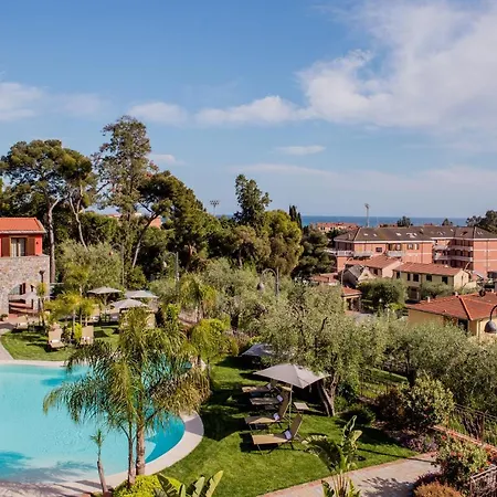 Leonardo Resort-2