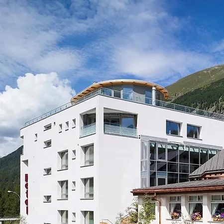 Hotel Station-3