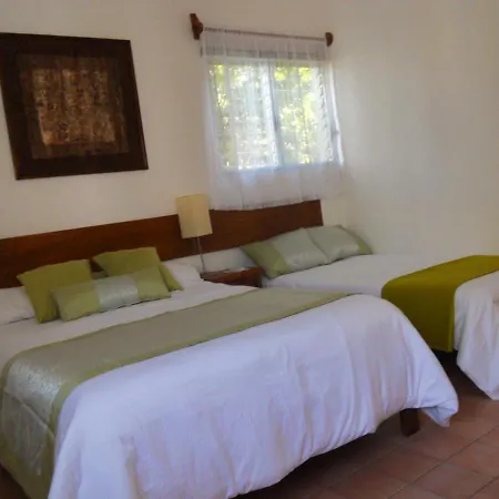 Los Caracoles Bed & Breakfast-3