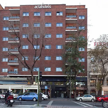Hotel Acta Madfor-2