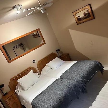 Hostal Arenal-3