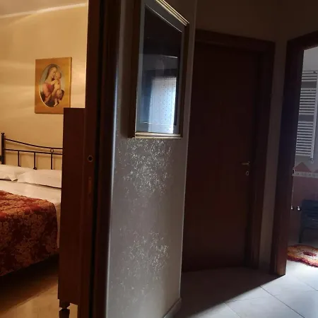Villa Italia-2
