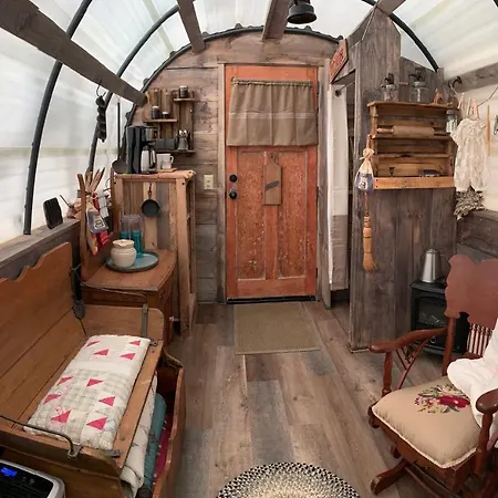 Fox Pass Cabins-3