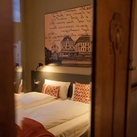 Storyhotel Bergischer Hof Königswinter-3