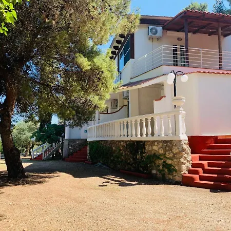 RESIDENCE EMARINE con SERVIZIO SPIAGGIA-3