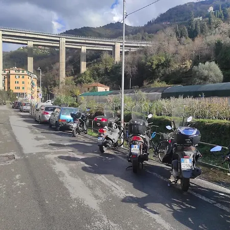 Camera Privata Nell'Appartamento In Zona Residenziale Con 2 Piscine-2