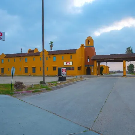 Oyo Hotel Kingsville - Hwy 77-2