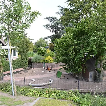 Guest House Aan de Hollandse IJssel-2