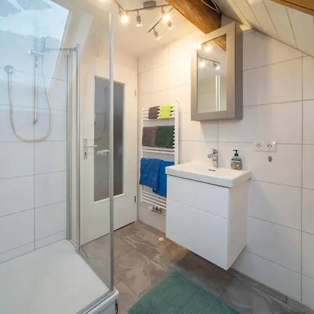 Monteur-/ Arbeiter-Apartment_ Wohnung 4-2