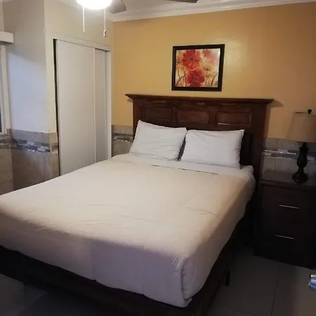 Suites Leon Rojo-3