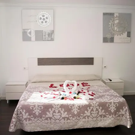 Hostal Goyesco Plaza-2