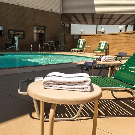 Red Roof Inn Tulsa-3
