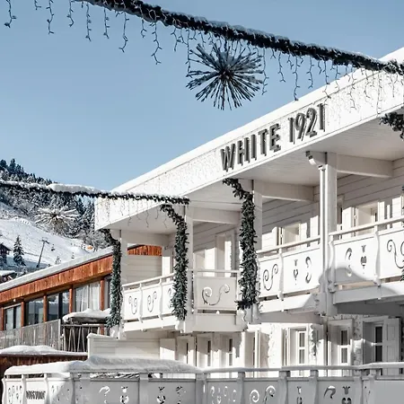 White 1921 Courchevel-2