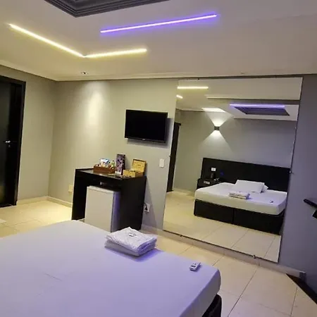Gran Motel-3