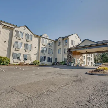 The Ashley Inn & Suites-3