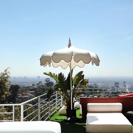 Hollywood Hills 1940S Mansion-3