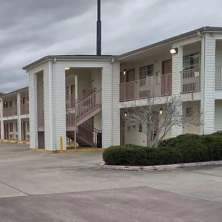 Carom Inn Denham Springs-Batonrouge-3