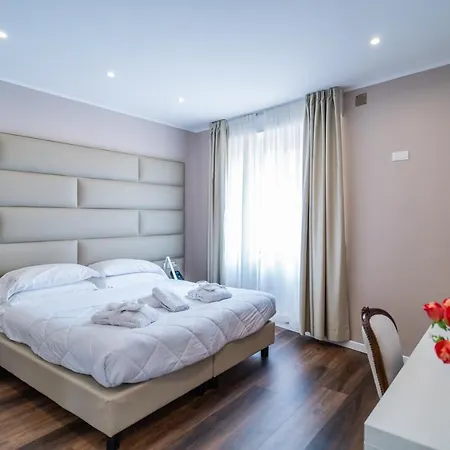 Hotel Globo Suite-Correnti Hotels-3